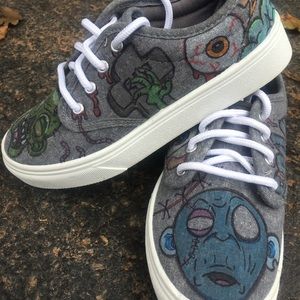 Zombie customs. Item sold. Contact for info.